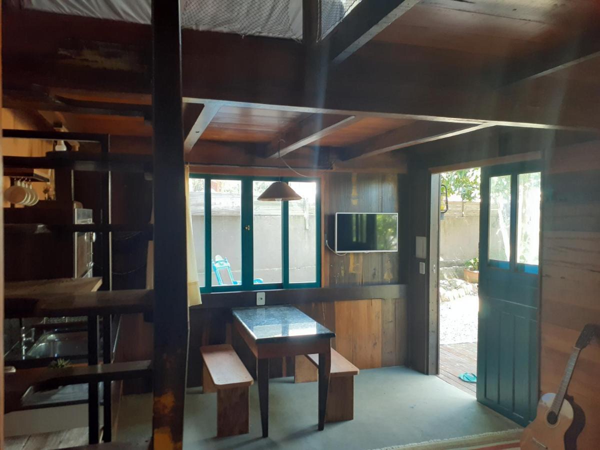 Jabuticasa Cabana De Madeira Na Praia Penha (Santa Catarina) Exterior photo